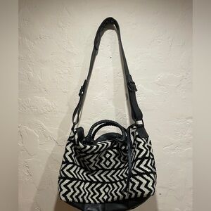 CLEOBELLA Layla Weekender Bag Black and White Shoulder Bag